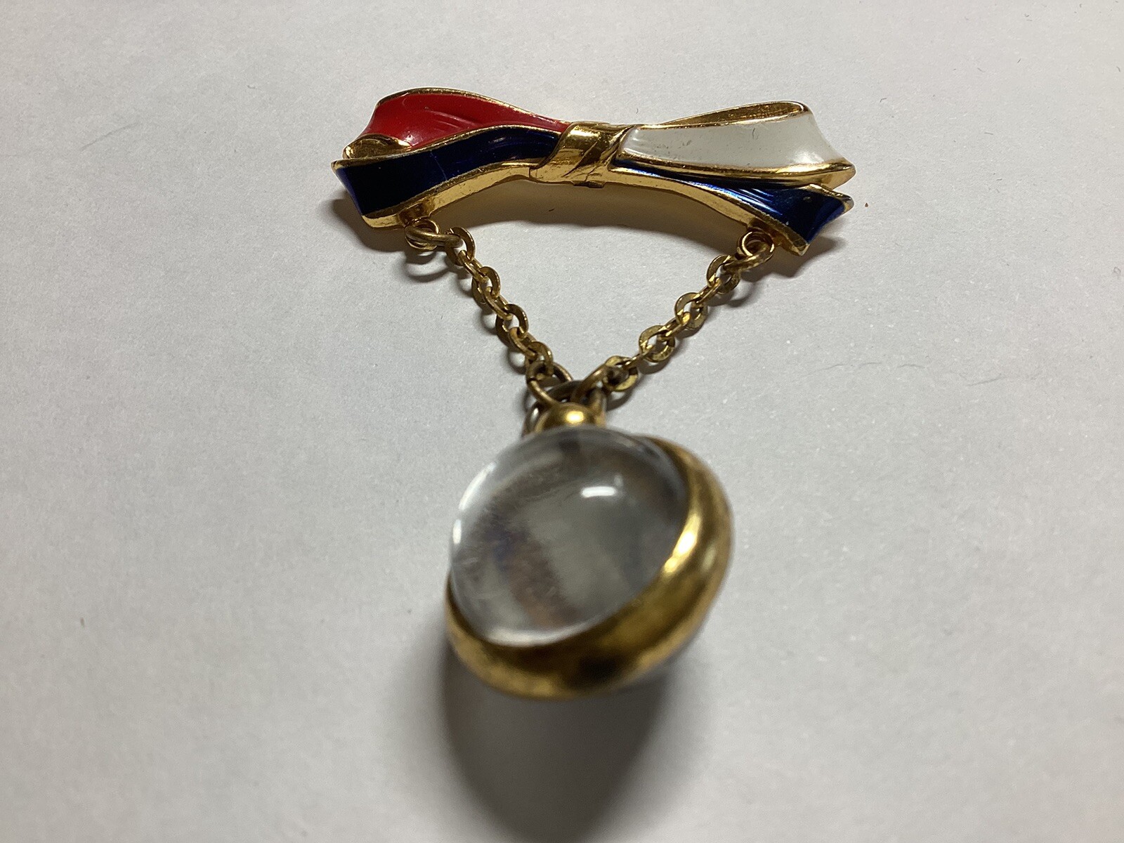 Red White Blue Gold Tone Bow Pin With Dangling Orb Bubble Photo Vtg. Free Ship