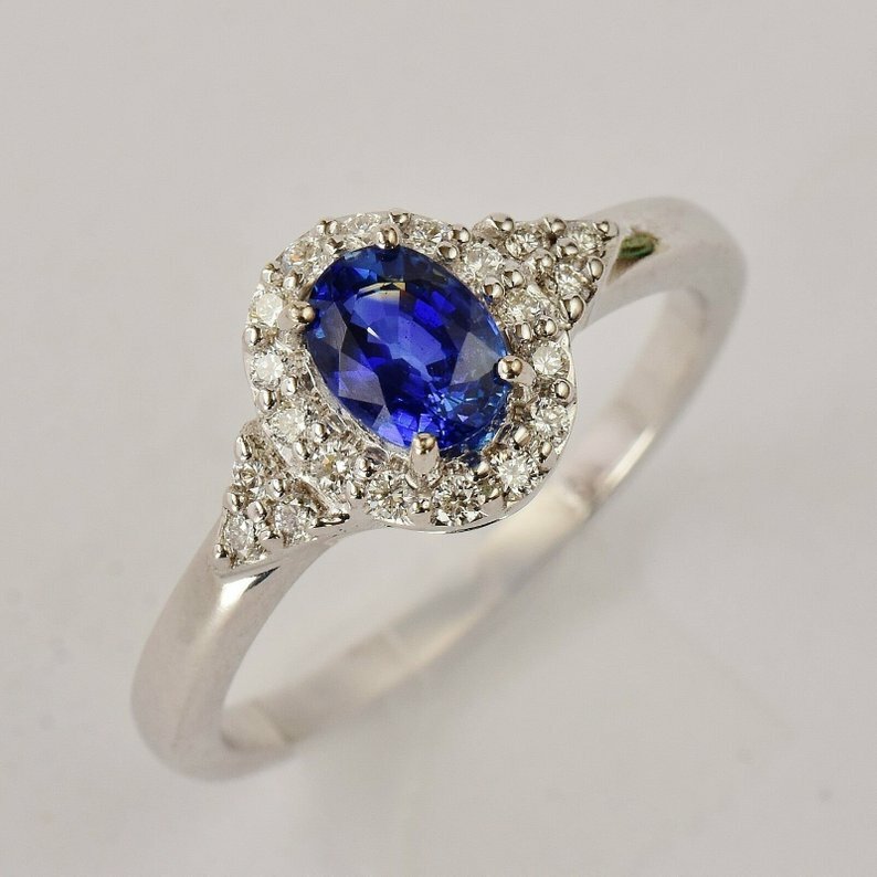 0.85Ct Simulated Diamond Engagement Ring 14K White Gold Plated Silver