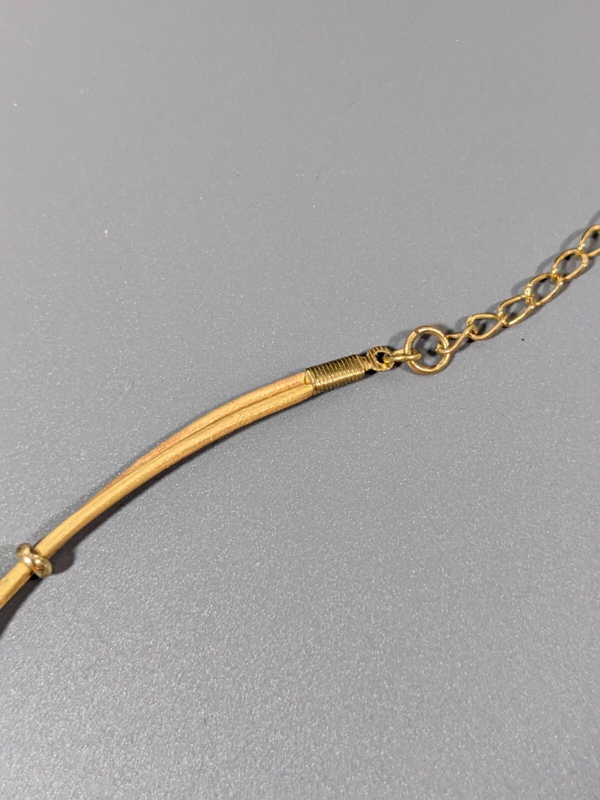 NYC Brown Wood Green Bead Gold Tone Cord Tribal Beachy Necklace 18 inch