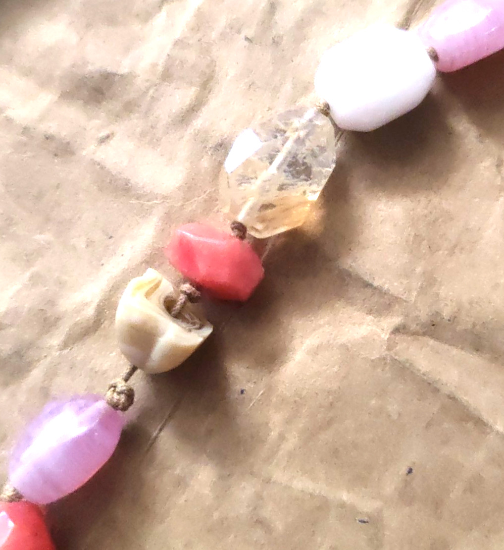 Talbots Multicolor Beaded Necklace Stone Glass Choker 21″ Signed – READ