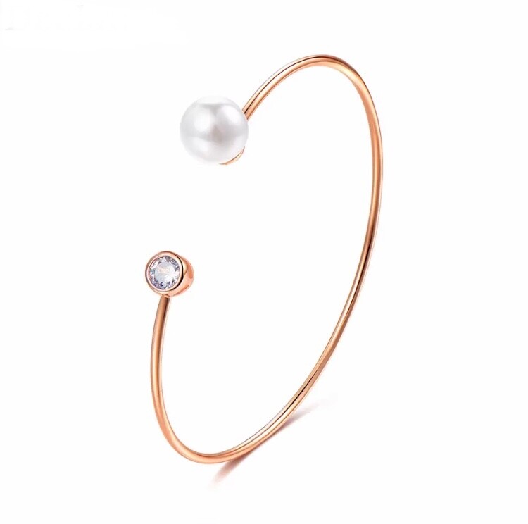 ZARD Pearl Cuff Bracelet with Cubic Zirconia Accent in Rose Gold Plating