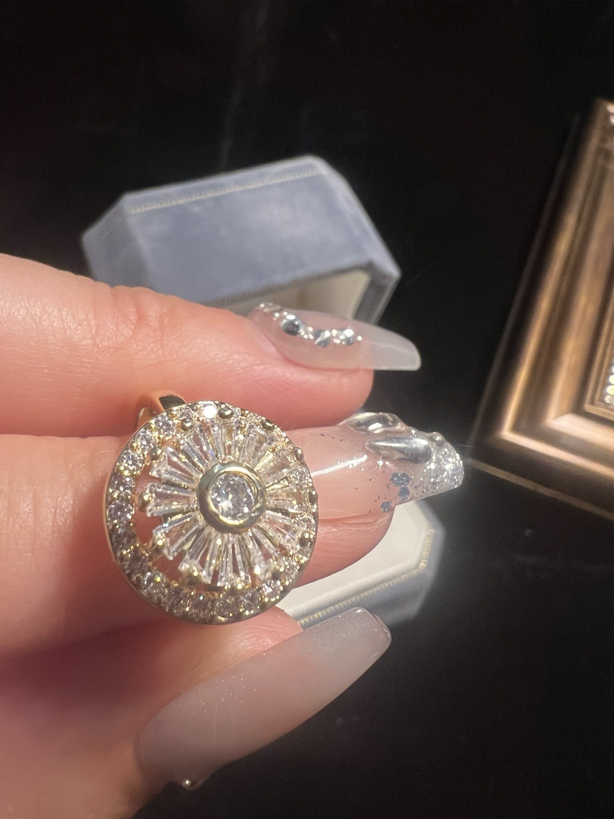 *lucky Spin Ring*💍14K gold A beautiful rotating ring without box. Open size.