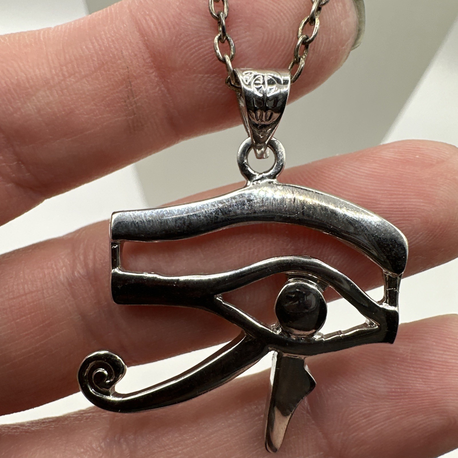 Silver Plated Egyptian Egypt Eye OF Horus RA 20” Chain Pendant Sterling Necklace