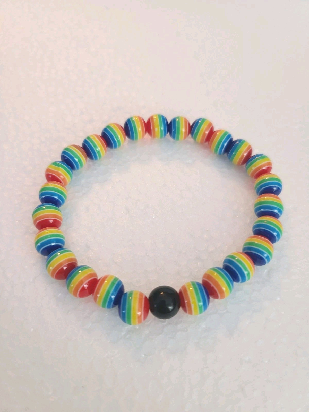 NWOT RAINBOW STRIPED 🌈 BEADED STRETCH BRACELET PRIDE