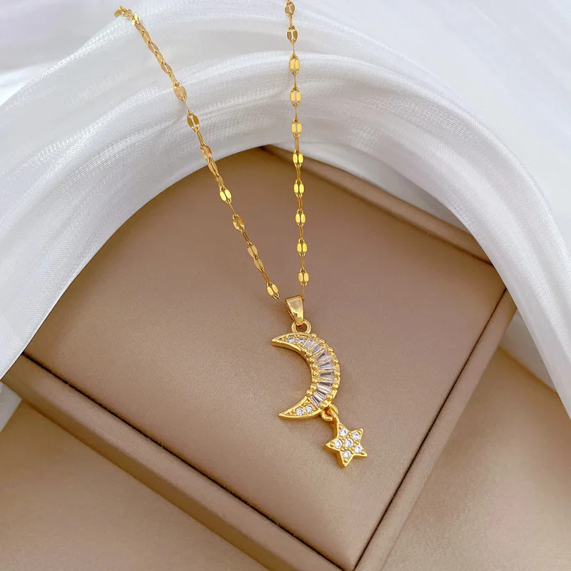 Woman’s Fashion Jewelry Gold Cubic Zircon Star And Moon Pendant Necklace 589