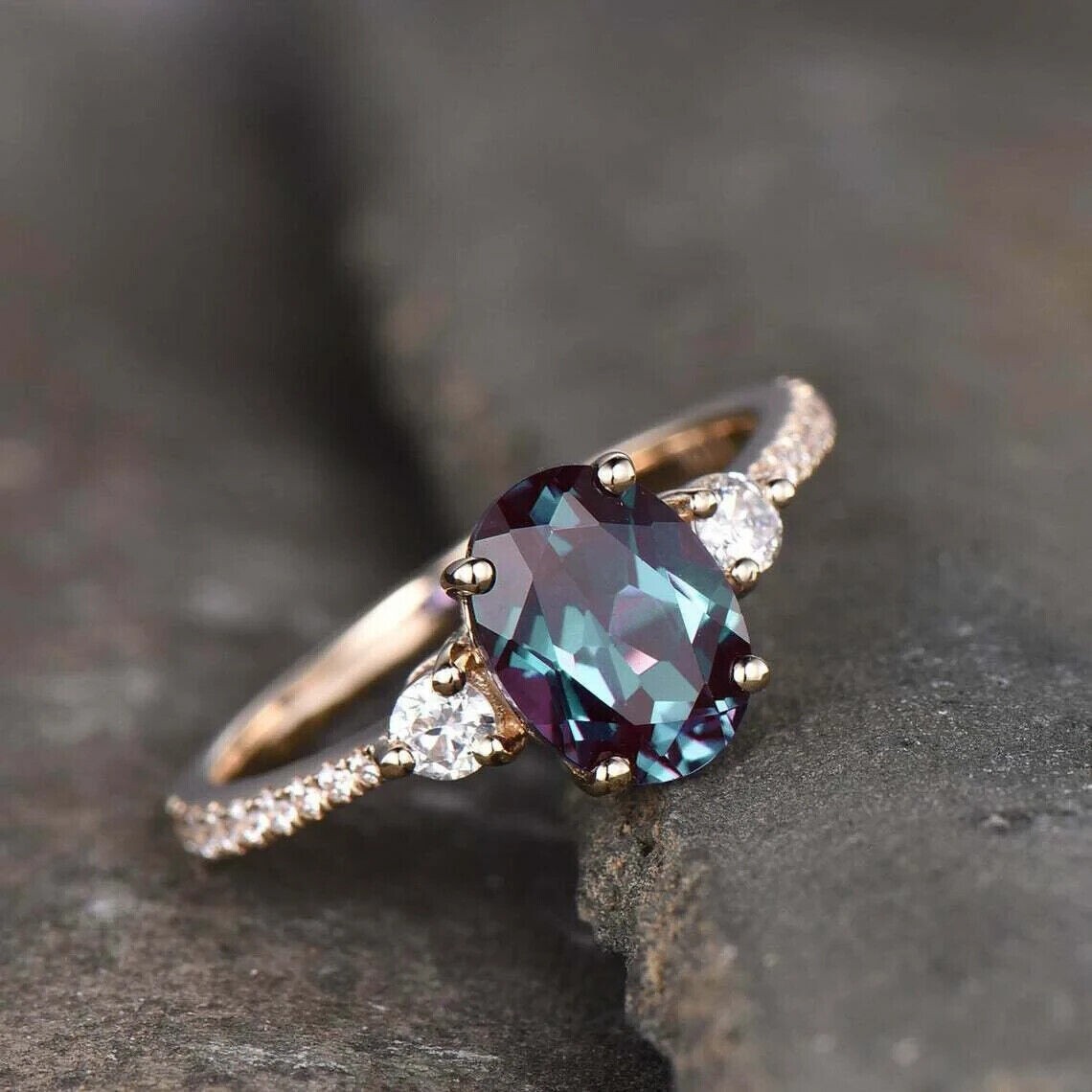 3.25 ct Lab-Created Alexandrite Ring HANDMADE GEMSTONE CHRYSOBERYL RING