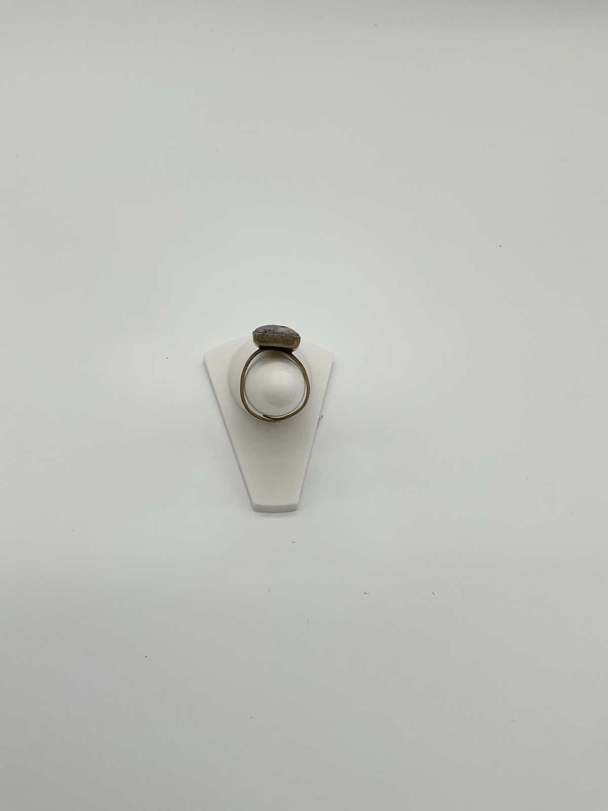 Vintage Adjustable brass-toned Ring textured stone or composite top!!S1