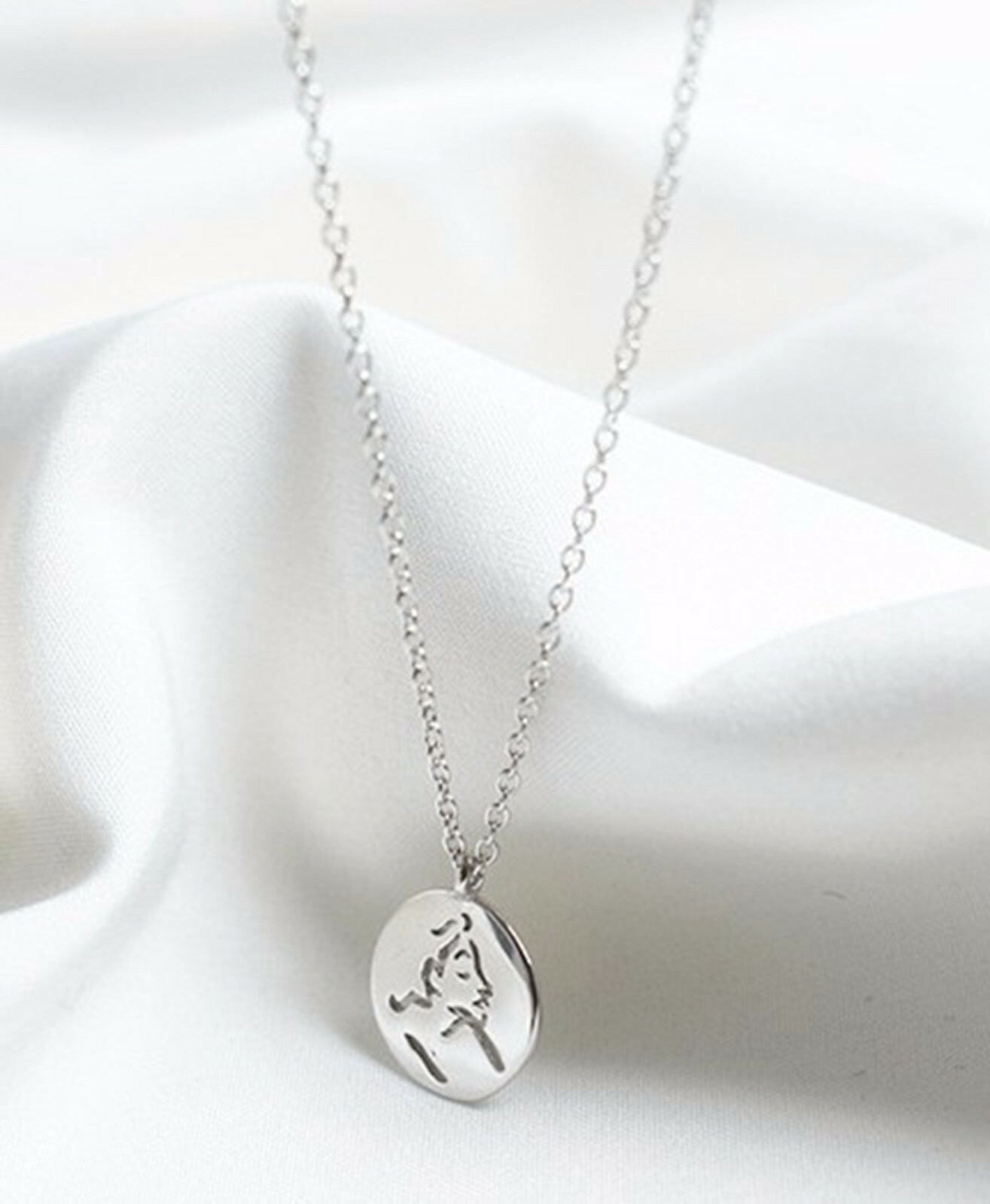 Women Girl 925 Sterling Silver Beauty Lady Face Silver Coin Necklace 16-18″