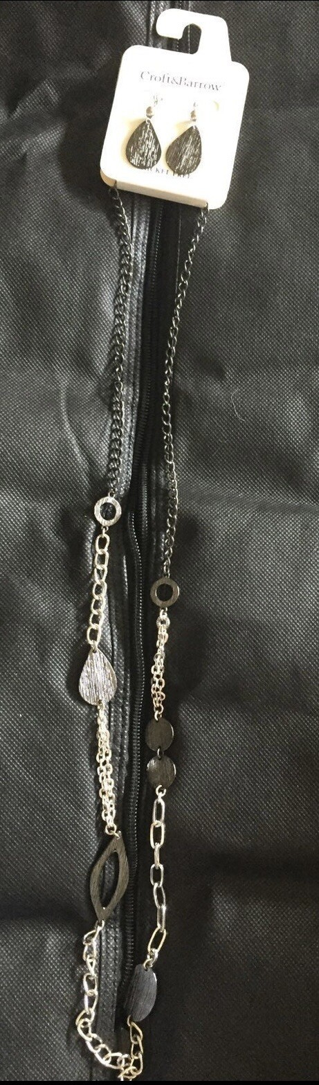Croft & Barrow Necklace Set