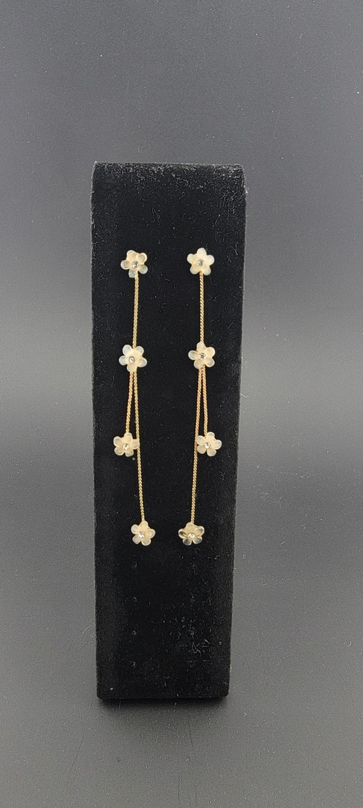 Gold Tone Flower Dangle Drop Earrings Metal 3.5in Long Floral Design