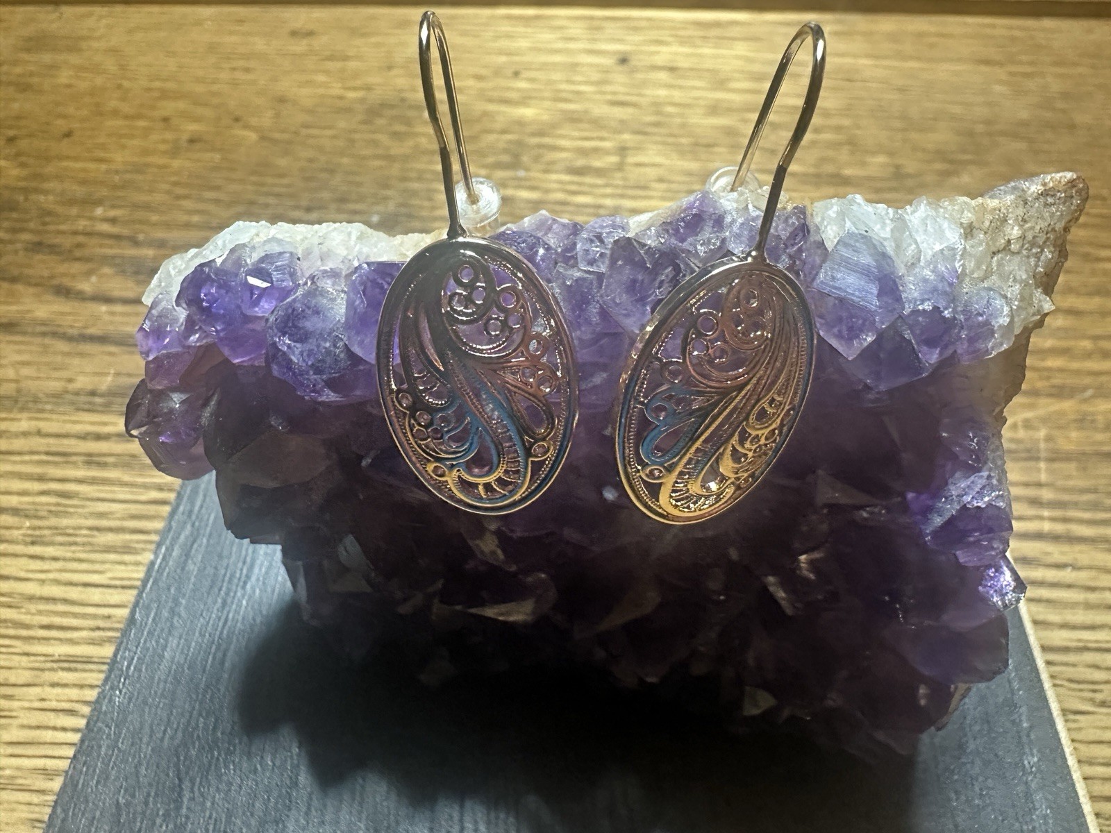 Solid Brass wire Earrings BE111 – 1 1/2 inches long X 1/2 Inch Wide.