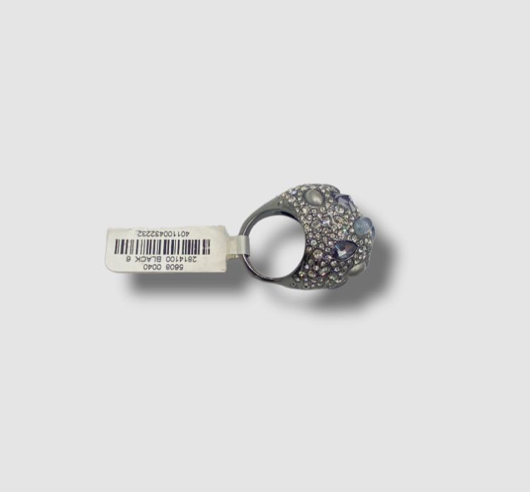 Neiman Marcus Women’s Black Stone Cluster Pave Cocktail Ring Size 6