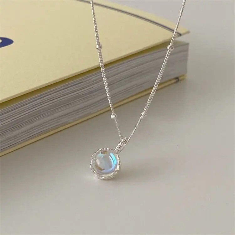 Elegant Moonstone Necklace Dainty Round Pendant Daily Life Guardian Jewelry