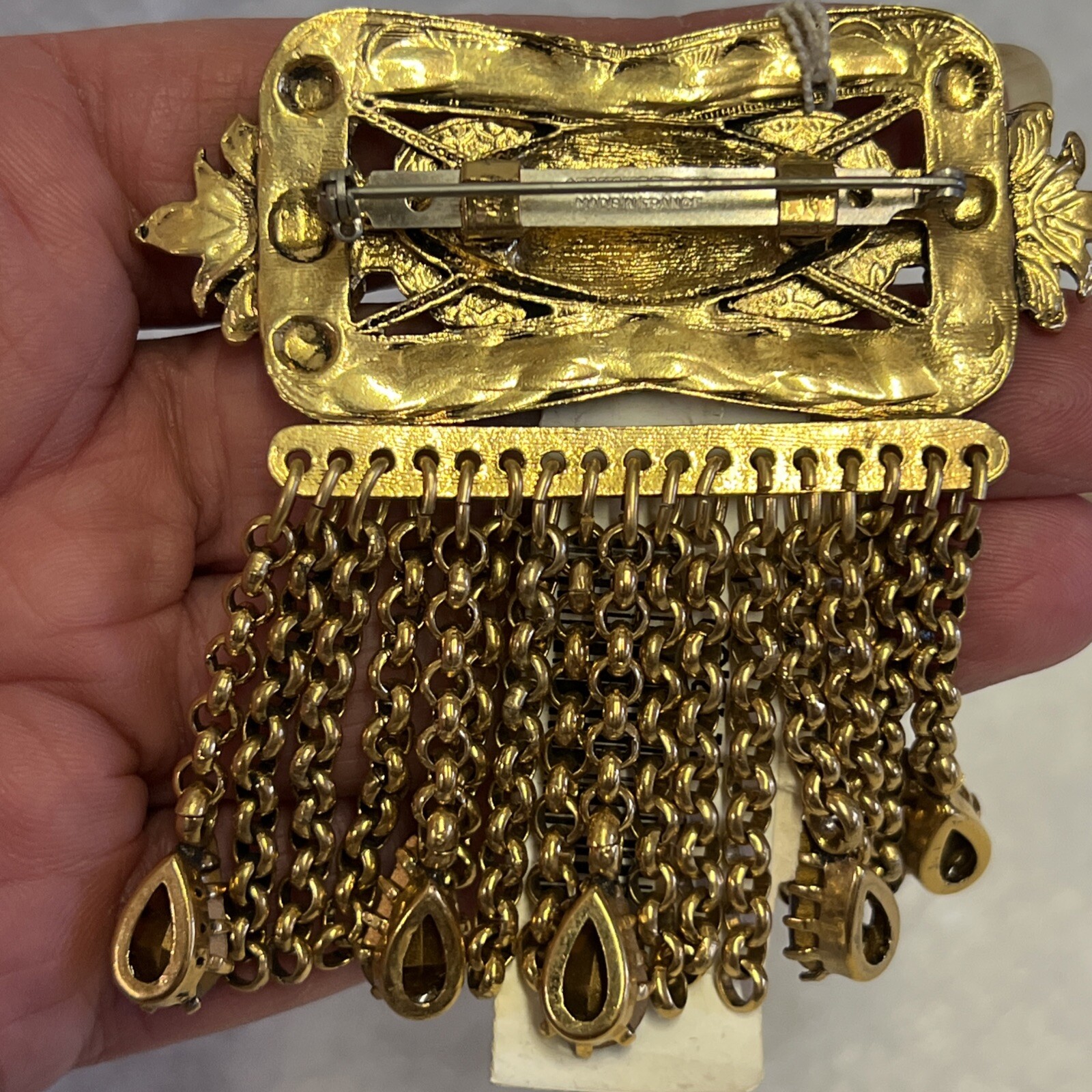 VINTAGE ZOE COSTE FOR REMINISCENCE BROOCH c.1980’s BAROQUE TASSEL BROOCH PIN NEW