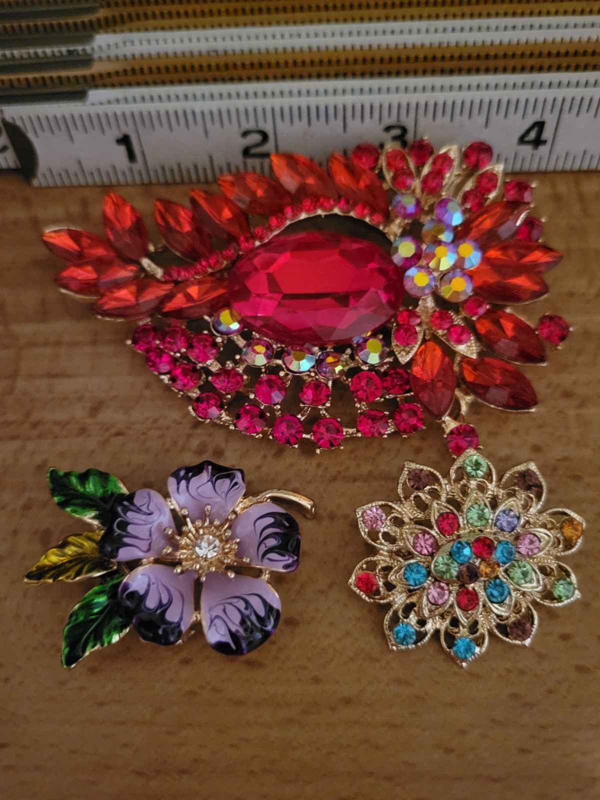 Absolutely Stunning Rhinestone Flower Floral All Occasion Brooch Lot CA USA P210