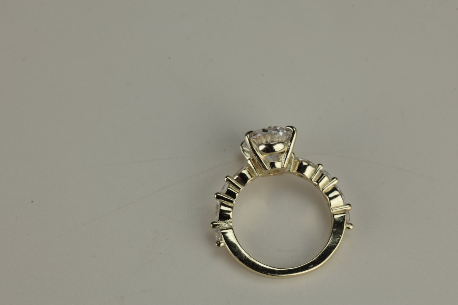 Sterling Silver S925 Oval Cubic Zirconia Ring Size 5 Gold Plated 3.33g