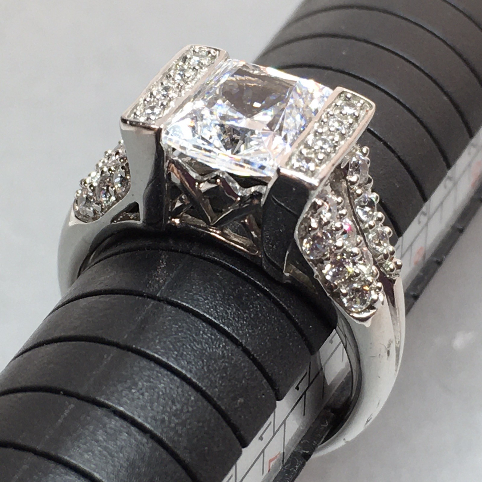 Square Radiant Cut CZ 925 Meda Sterling Silver Engagement Promise Ring Size 7.5