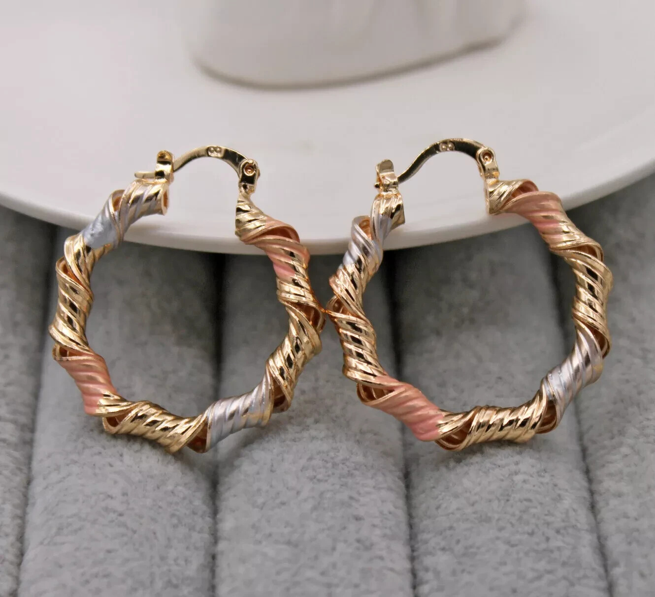 Pretty 18K Yellow Gold Filled Enamel Tri-Color Twist 1.25″ Round Hoop Earrings