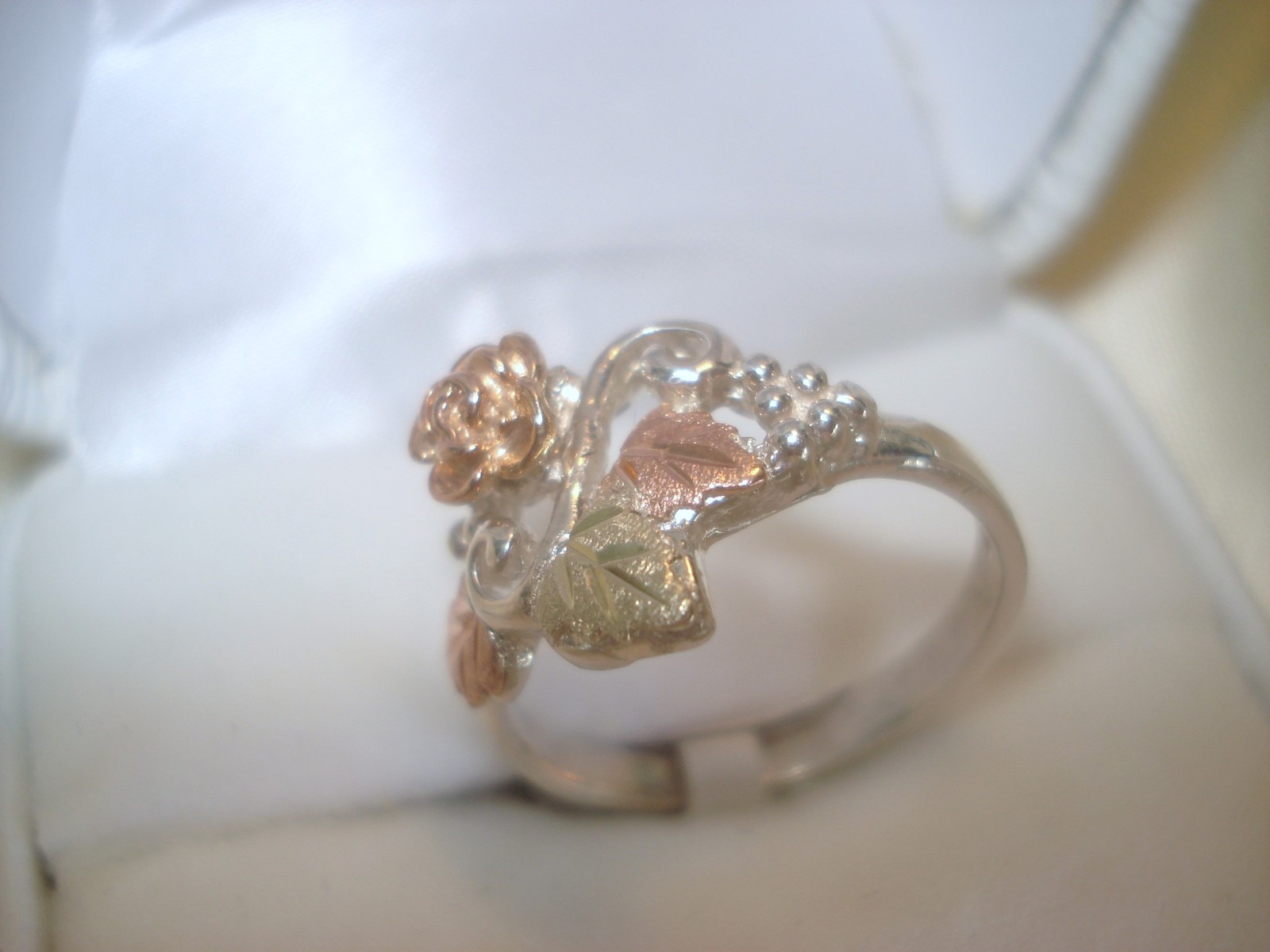 12K BLACK HILLS SOLID GOLD LEAFS Rose Ring Size 6, 9, 10, Only