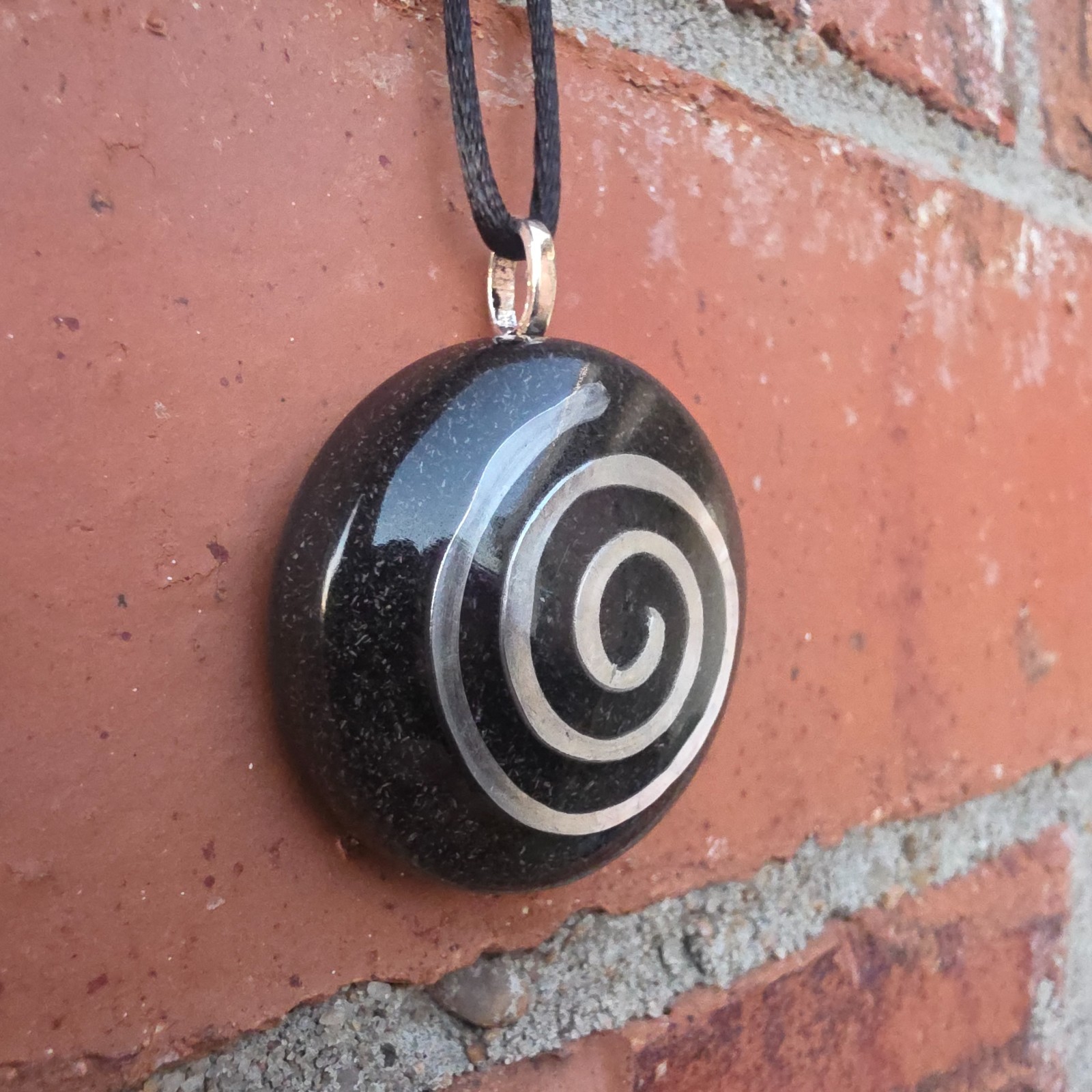 Orgonite Orgone Silver Spiral Crystal Positive Energy Pendant Necklace Spiritual