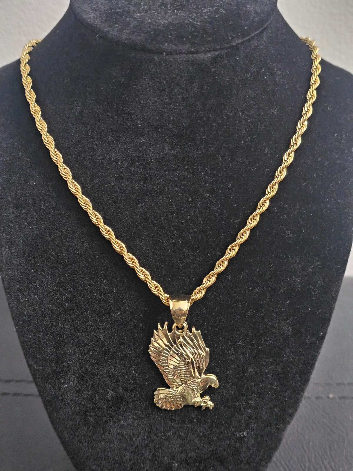 20in gold-plated stainles steel-3.9mm Rope Chain w/14K Eagle Charm Pendant