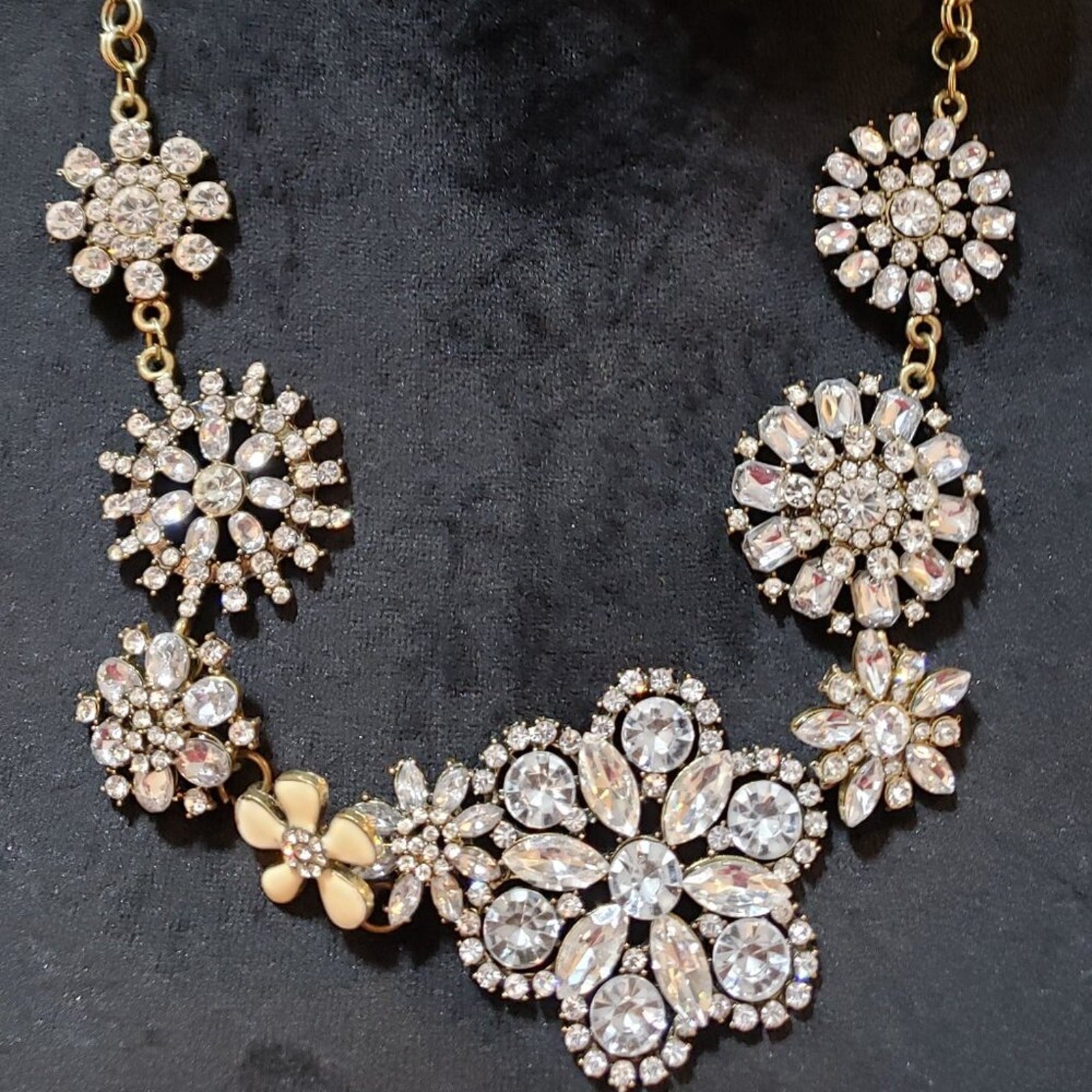 Women’s Gold Plated Crystal Floral Rhinestone Statement Necklace with Lobster