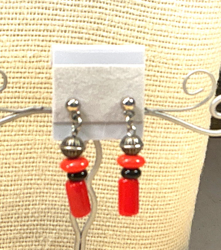Fashion Earrings Lipstick Red Glass Tube Silver Tone Pierced Drop Lot 95