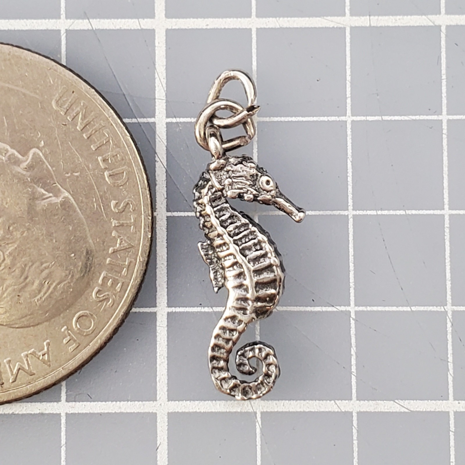 SEA HORSE CHARM PENDANT Sterling SILVER 1.09g 0.75″ Ocean Marine Life Beach
