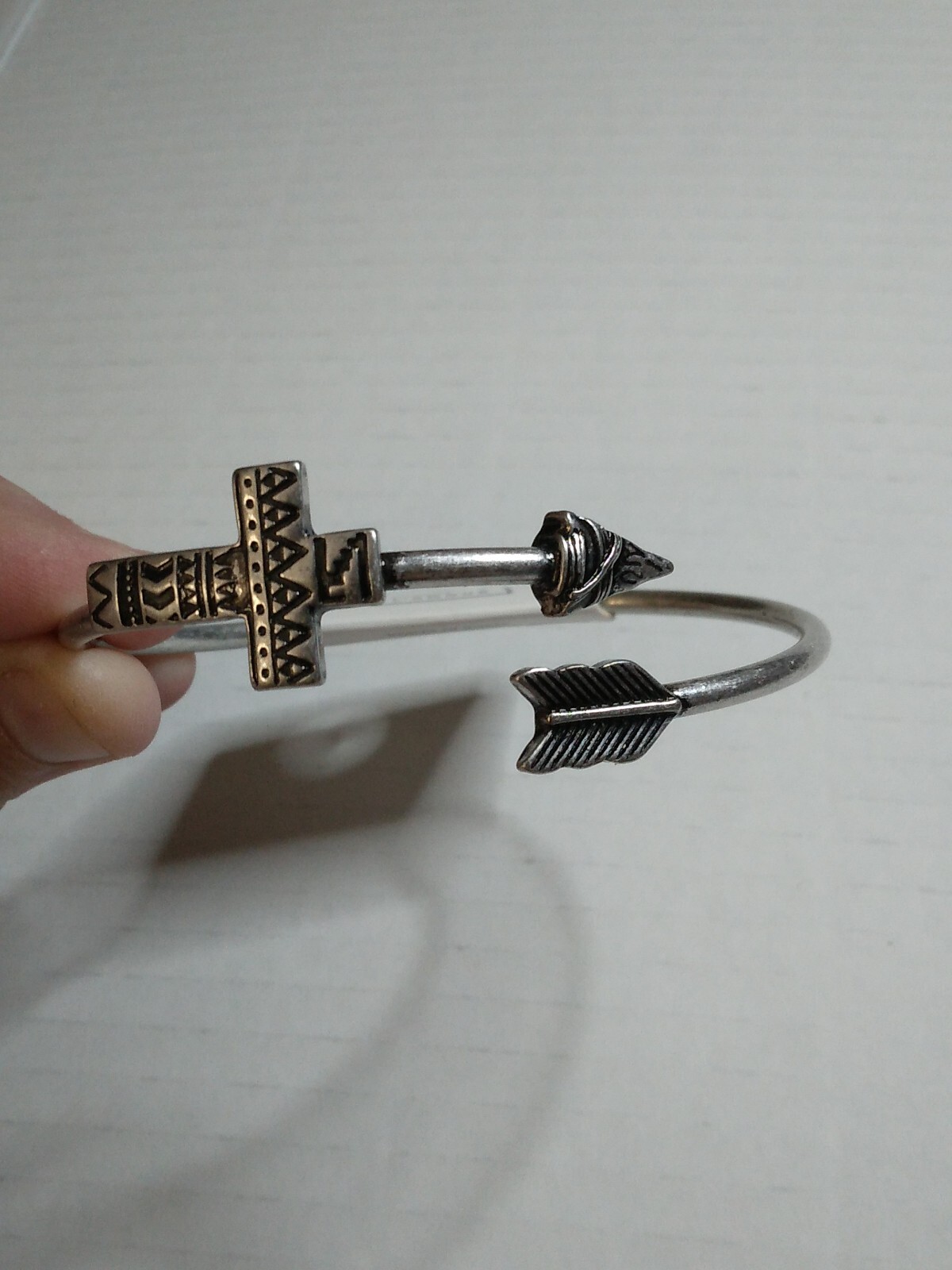NEW L’amour Silver Tone Cross Arrow Bangle Bracelet BOHO Southwestern Adjustable