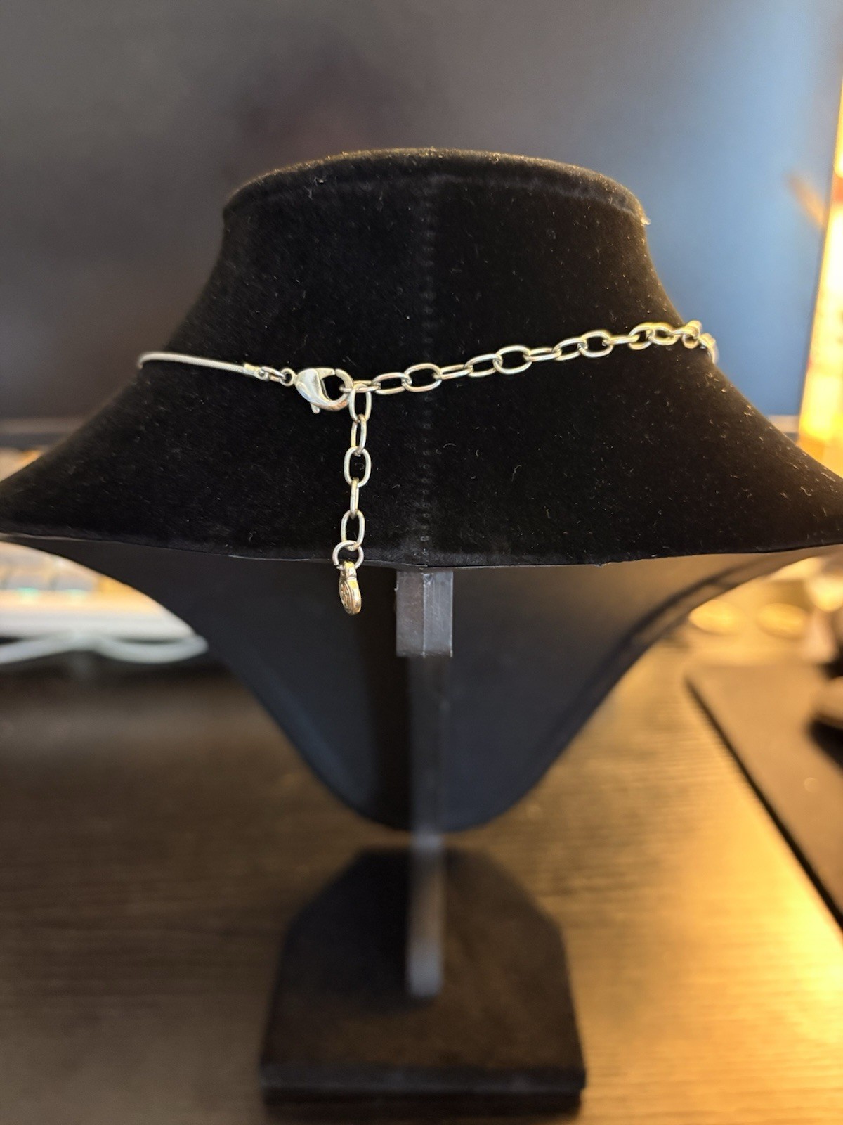 Graziano Silver Tone Bead Pendant Necklace 16″ with 2.5″ Extender