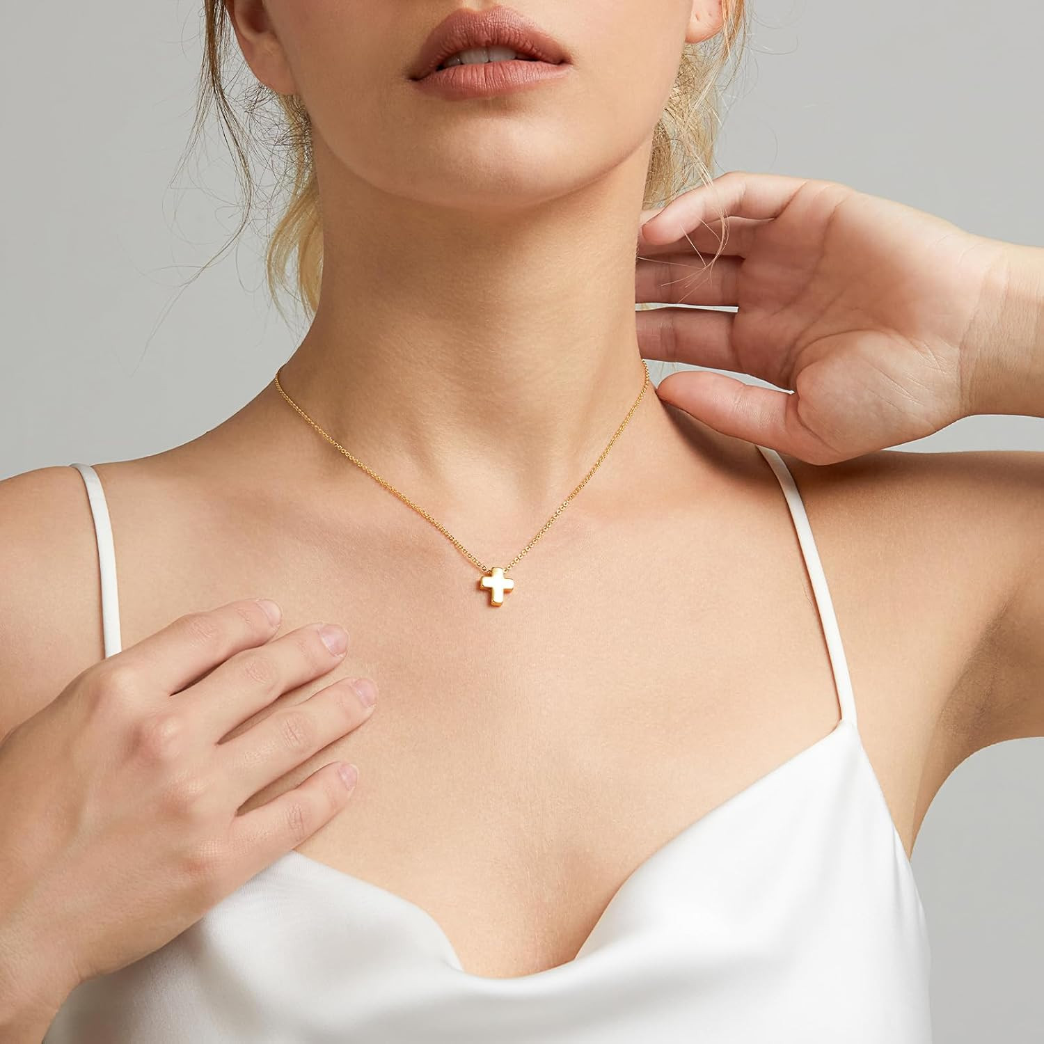Cross Necklace for Women Gold/Silver Plated Layered Dainty Cross Chain Trendy Ch