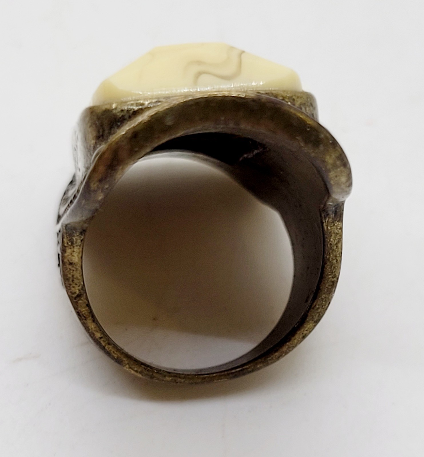 Womens Statement Ring Size 7.5 Rectangle Insert Marble Look Unknown Metal Base
