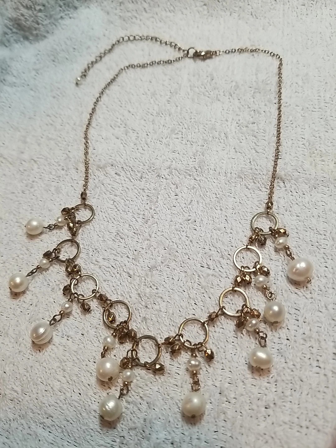 16″ W/3″ Extender Goldtone Faux Pearls Necklace