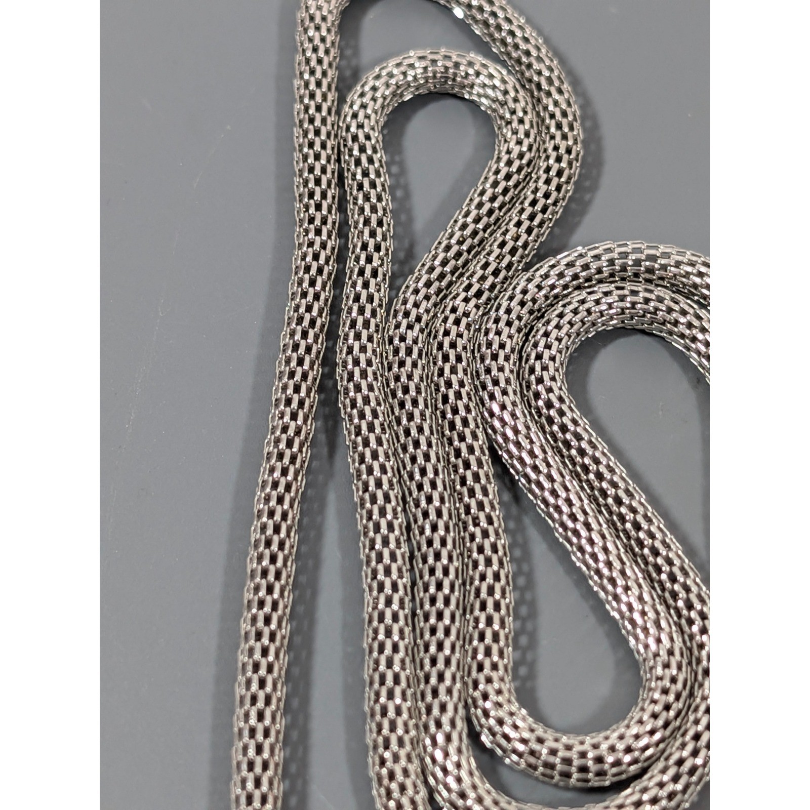Silver Tone Mesh Chain Necklace Rhinestone Circle Pendant Long 32 In