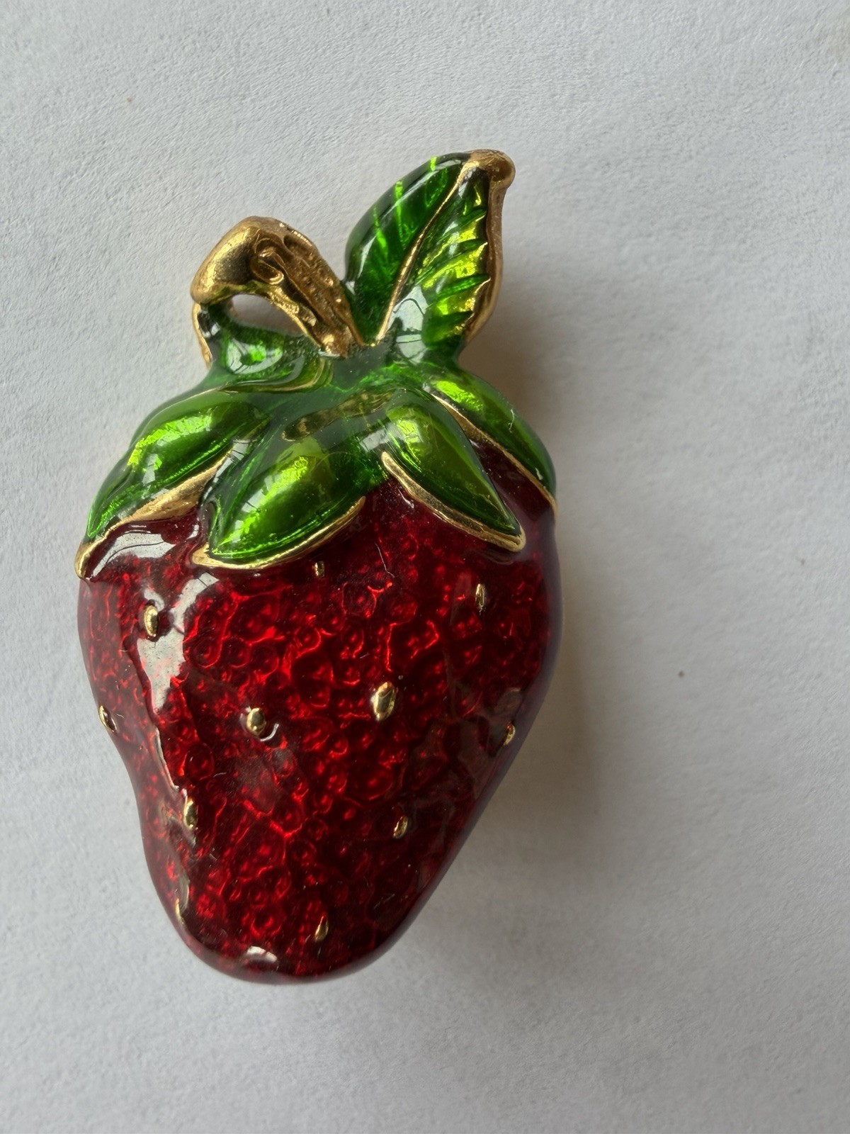 Vintage Strawberry Brooch Red Glitter Enamel Gold Tone Fruit Pin 90s