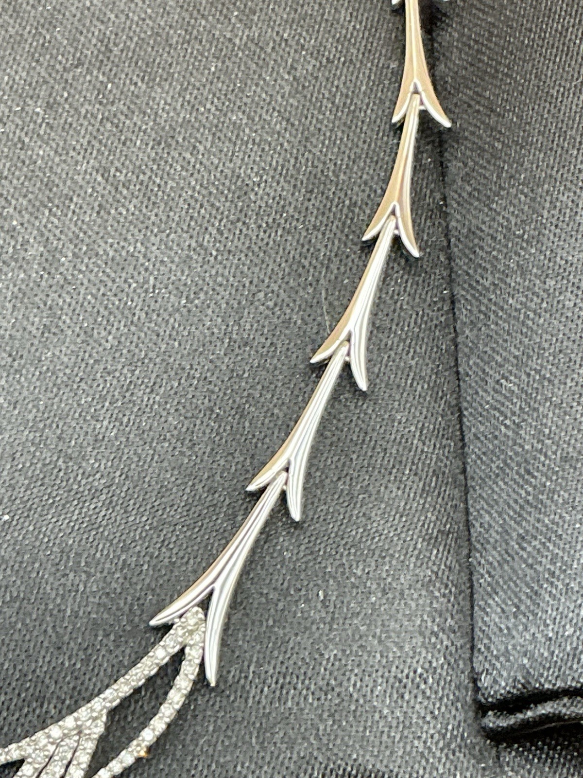 14k White Gold Tone Diamond Leaf Vine Statement Necklace Bar Link Chain