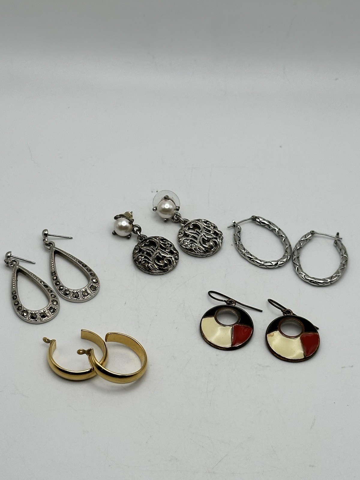 Fashion Earring Lot Of 5 Silver And Gold Tones For Pierced Ears