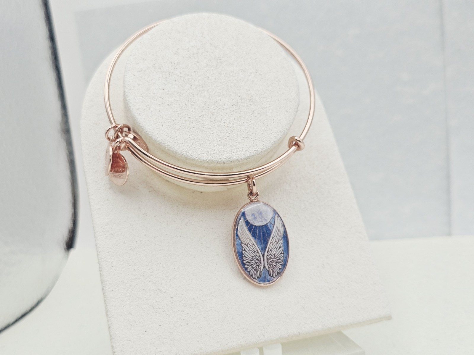 Alex and Ani GUARDIAN ANGEL CYBER MONDAY Shiny Rose Bangle 💕
