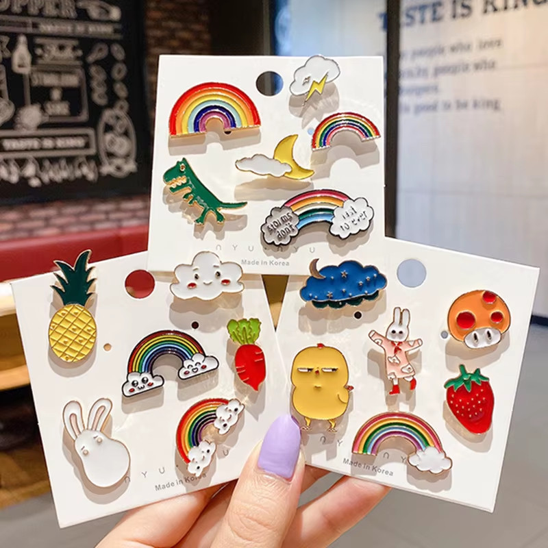 10/20/30/40/50Pcs Enamel Pin Badge Random Cute Animal Plant Metal Brooches Backp