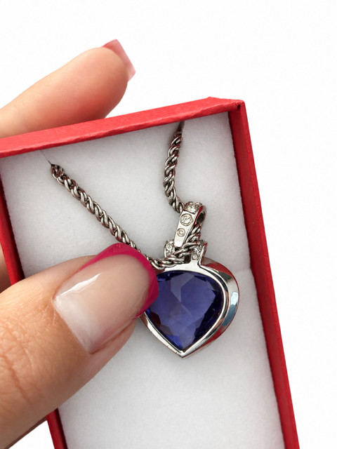 Swarovski Oceanic Heart Pendant Neclase Purple Blue Tanzanite Crystal Signed