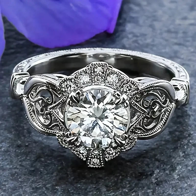 Elegant 925 Sterling Silver White Topaz Charms Wedding Engagement Ring Size 7