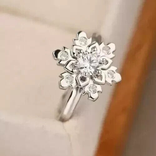 Round Simulated Diamond Women’s Gorgeous Snowflake Ring In 14k White Gold Plated