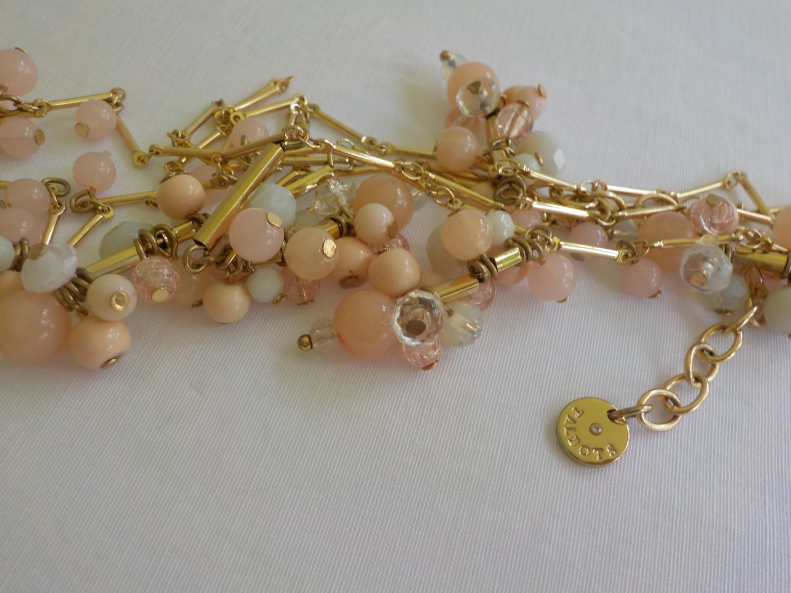Talbots Dangle Necklace Plastic Gold Tone Metal Long Beads Peach Pink Cluster