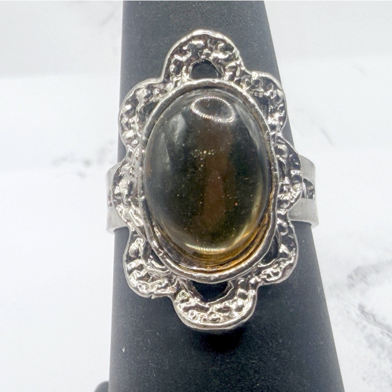 Silver Tone Filigree Cabochon Ring Adjustable Size 6.5 to 7 New Unworn