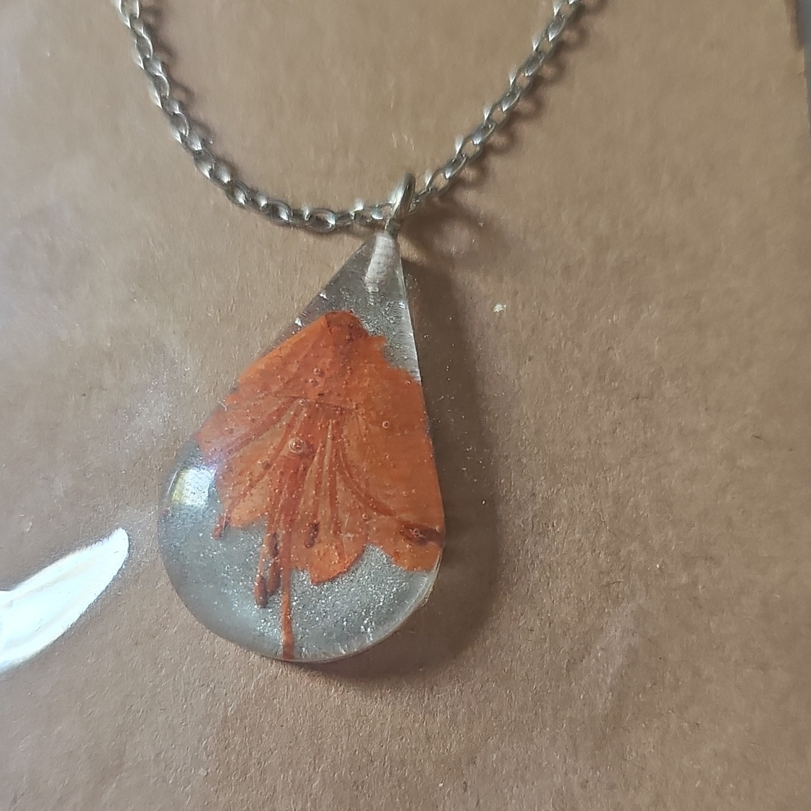 Silver Tone Cable Chain Necklace Teardrop Orange Resin Leaf Pendant, No Stone