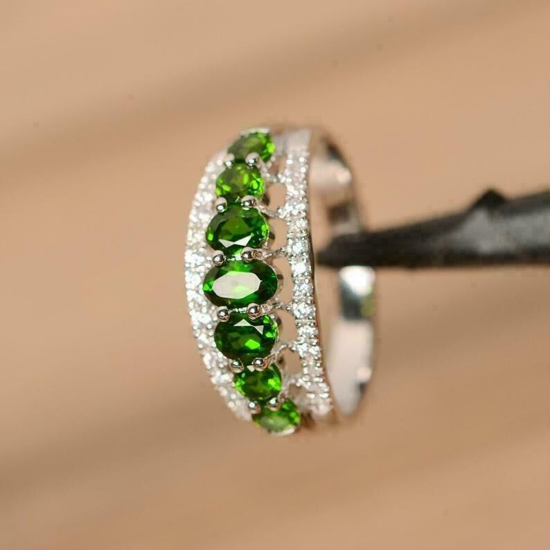 New 2Ct Oval Simulated Peridot Women’s Wedding Ring 14k White Gold Plated Silver