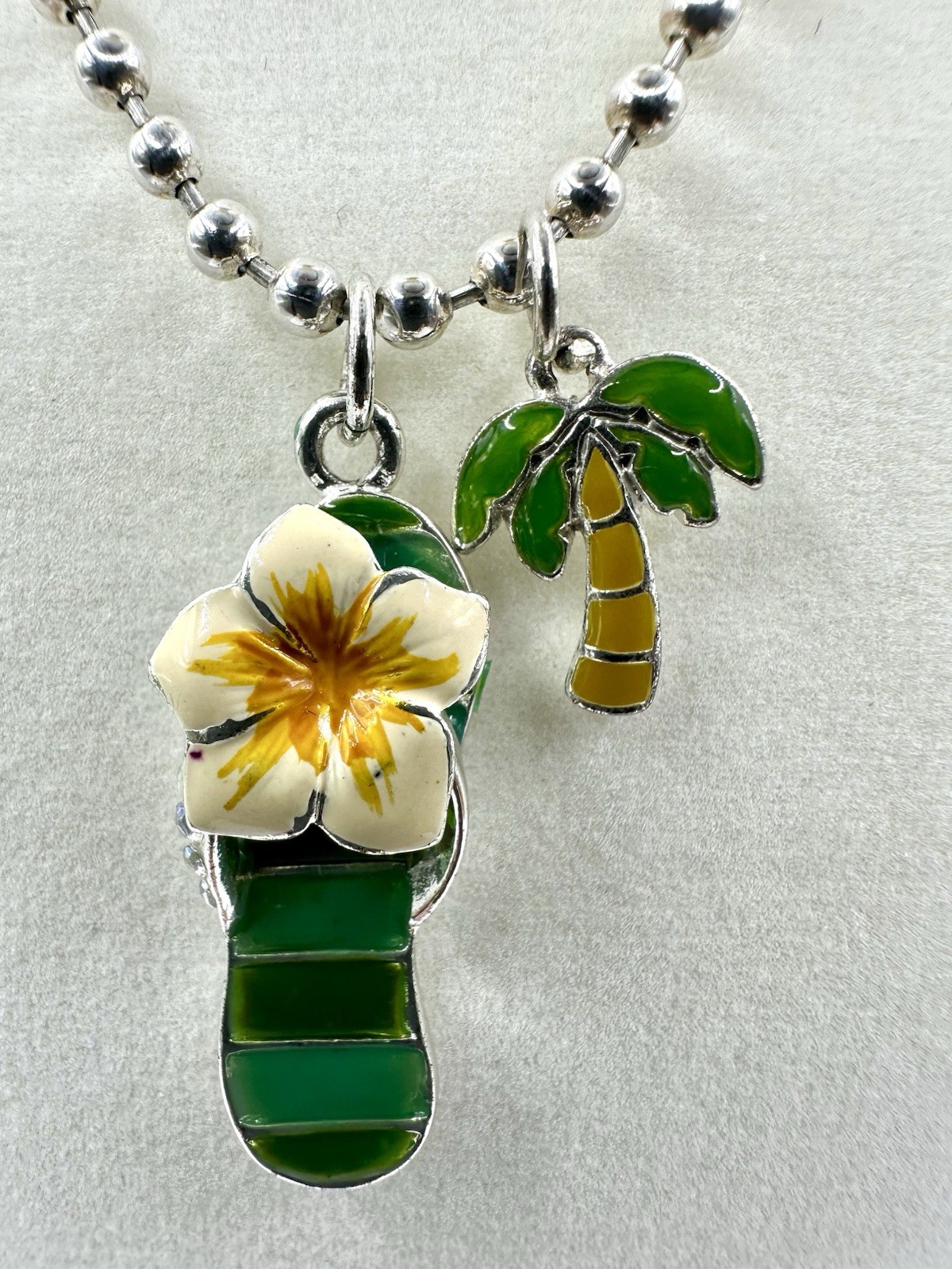 🌴 Cookie Lee Beach Flip Flop Palm Tree Necklace & Dangle Earrings Set