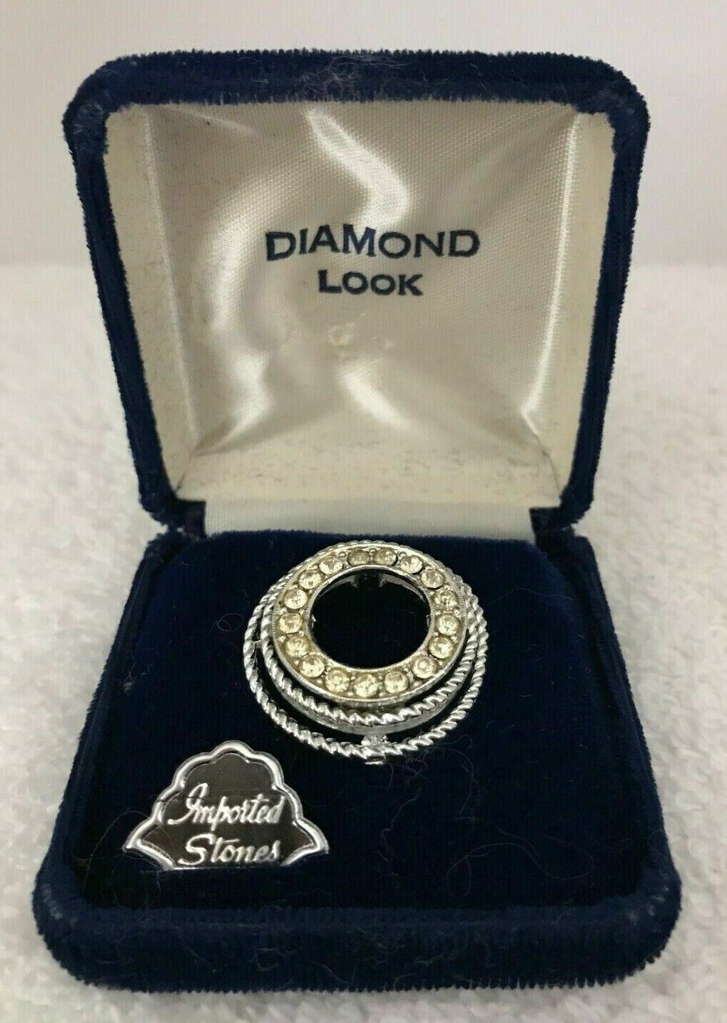 Vintage Diamond Look Imported Stones Circle Silver Tone Latch Back Lapel Pin