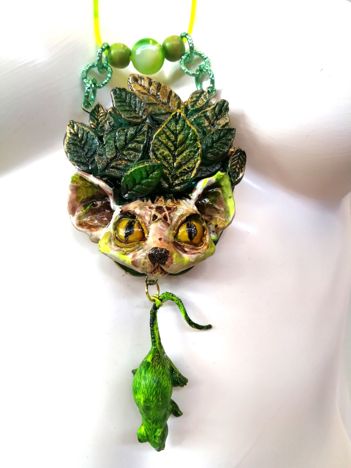 Green Witch Wicca Talisman Celtic Amulet Pendant Charm Forest Leaf Cat Nature