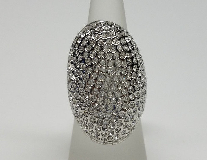 BIG BEAUTIFUL OVAL SILVER FASHION RING SPARKLING CRYSTAL STONES Lady Girl SIZE 6